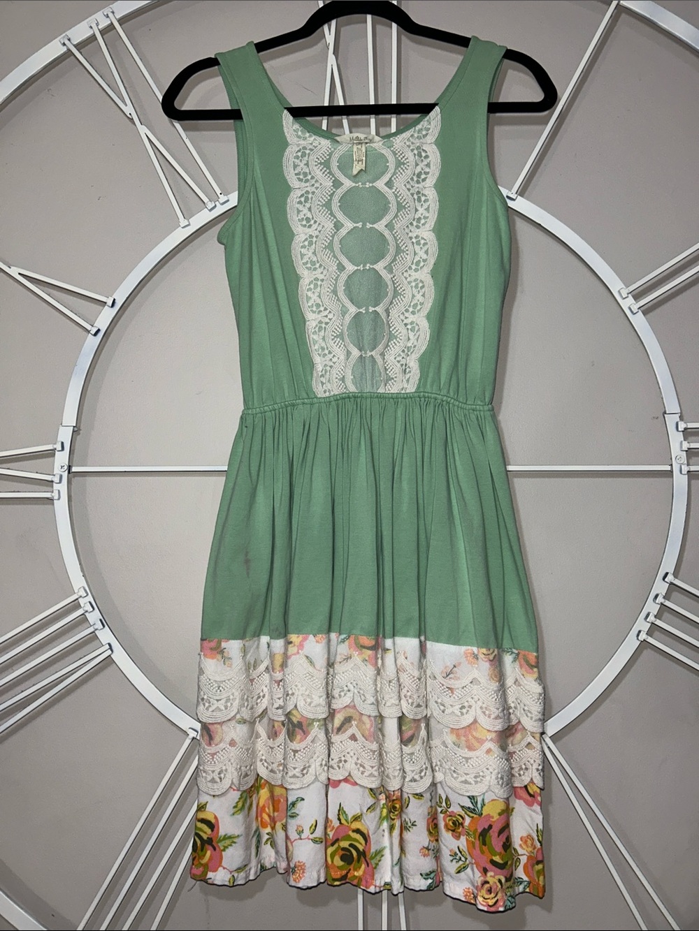 Matilda Jane Green Grass Grows Lace-Trim Floral Tiered Midi Dress w Cream Lace